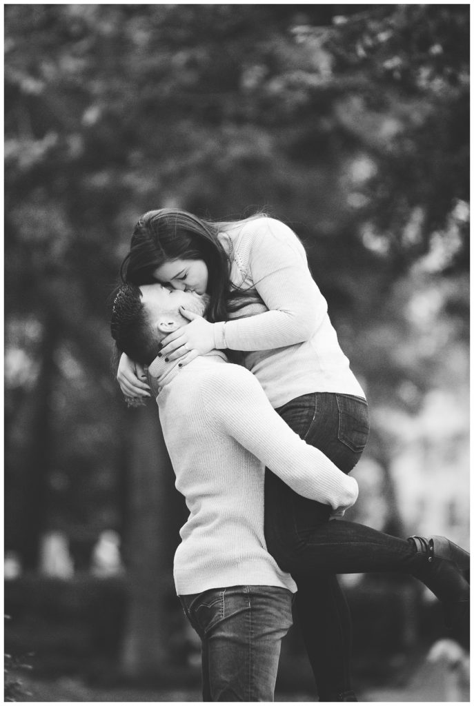 Rittenhouse Square Philadelphia Engagement Session Photos